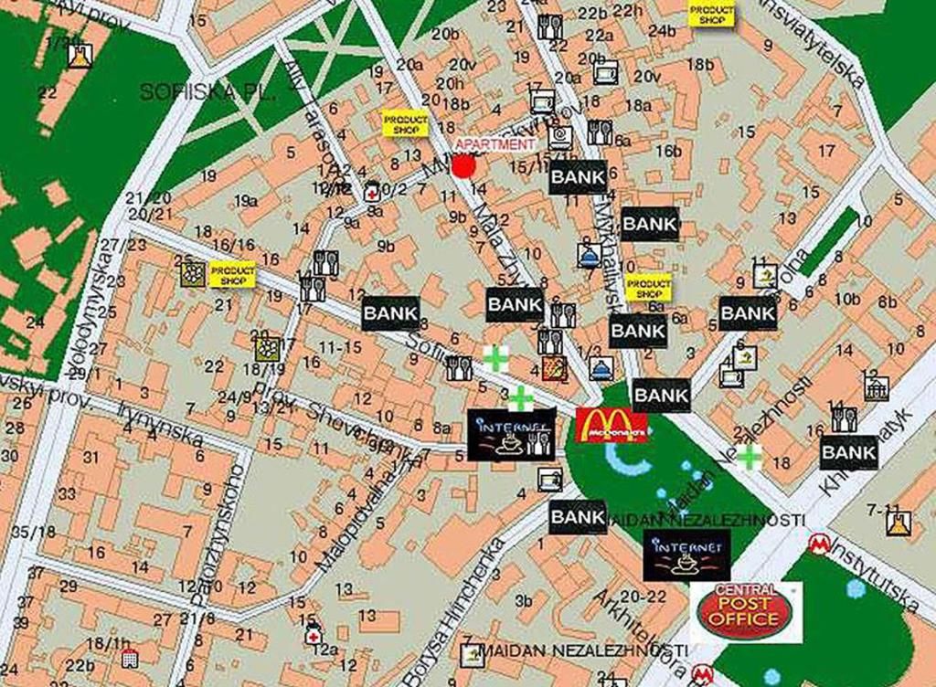 Проживание в семье CENTER, MAIDAN 1 Separate Guest Room for 1 PERSON ONLY in a Big Apartment Shared with the Lessor Киев