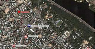 Проживание в семье CENTER, MAIDAN 1 Separate Guest Room for 1 PERSON ONLY in a Big Apartment Shared with the Lessor Киев Одноместный номер с балконом-108