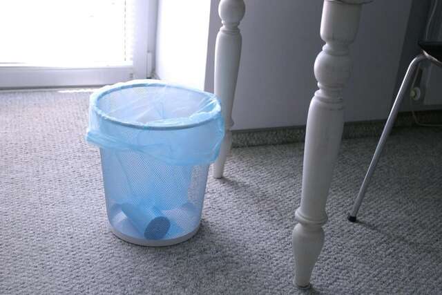 Проживание в семье CENTER, MAIDAN 1 Separate Guest Room for 1 PERSON ONLY in a Big Apartment Shared with the Lessor Киев-121