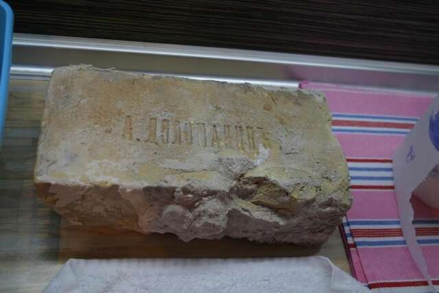 Проживание в семье CENTER, MAIDAN 1 Separate Guest Room for 1 PERSON ONLY in a Big Apartment Shared with the Lessor Киев-131