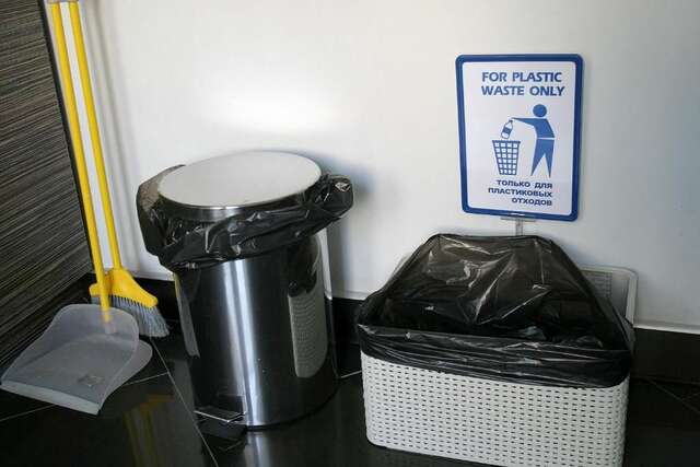 Проживание в семье CENTER, MAIDAN 1 Separate Guest Room for 1 PERSON ONLY in a Big Apartment Shared with the Lessor Киев-74